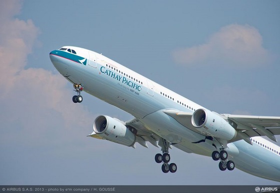 2943722025_oMm7bhqZ_800x600_1374213676_A330-300_Cathay_Pacific_take_off.jpg