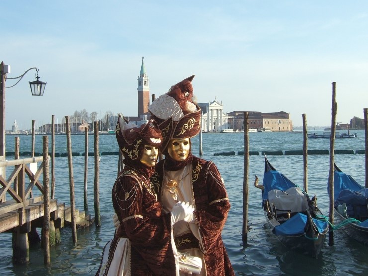 3547091015_8ztuEe2L_Carnevale_di_Venezia_20100212.jpg