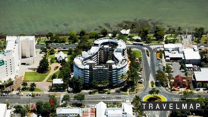 DoubleTree by Hilton Hotel Cairns